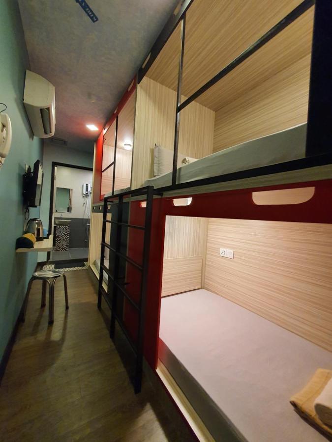 Cute & Dorms 2*